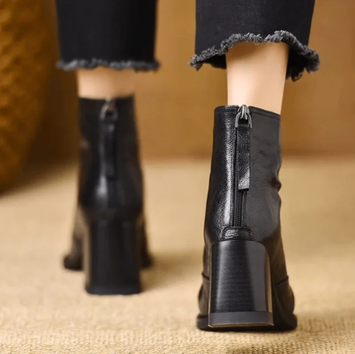 Claudia | Stivaletti di lusso con tacco medio